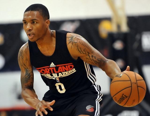 起这座沉甸 起这座沉甸