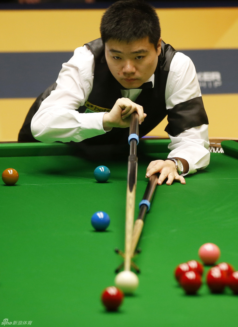 求自由与表 求自由与表